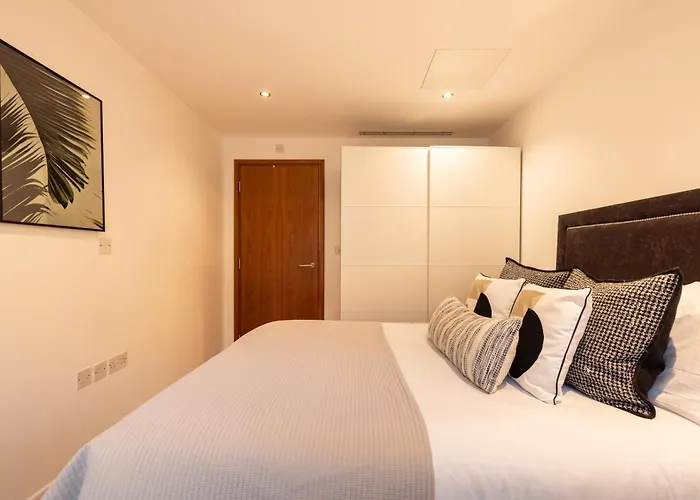 Luxury Two Bed On Baker St