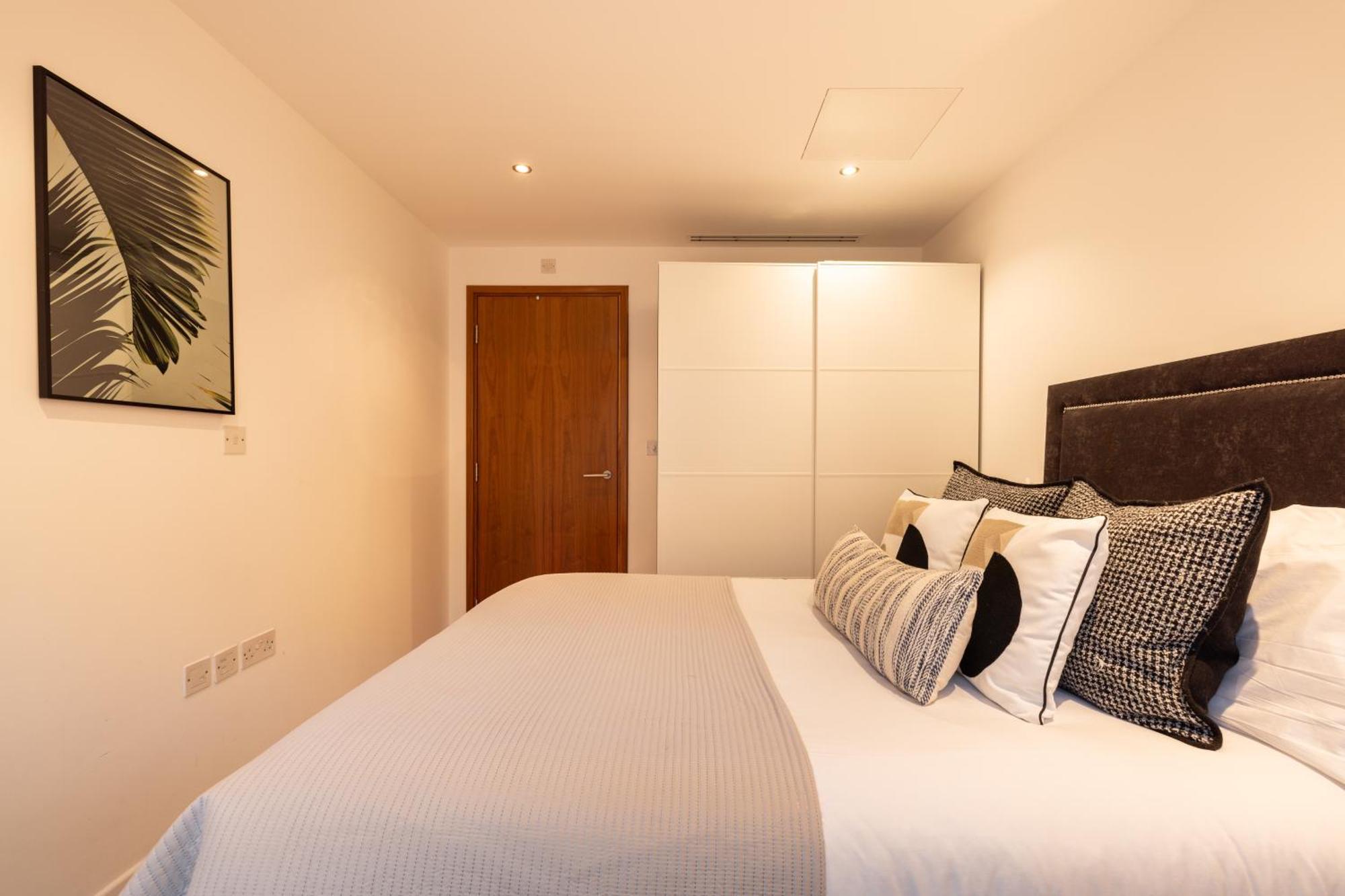 Appartamento Luxury Two Bed On Baker St Londra