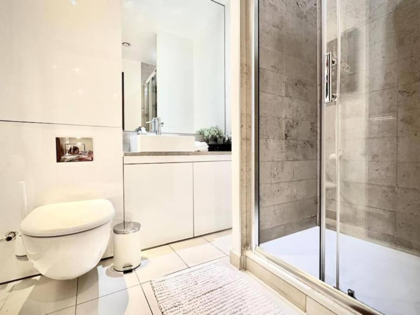 Luxury Two Bed On Baker St *